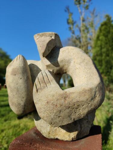 Oru-2011-Pierre de Grès de Courgeoust-H.28 x L.24 x l.26 cms