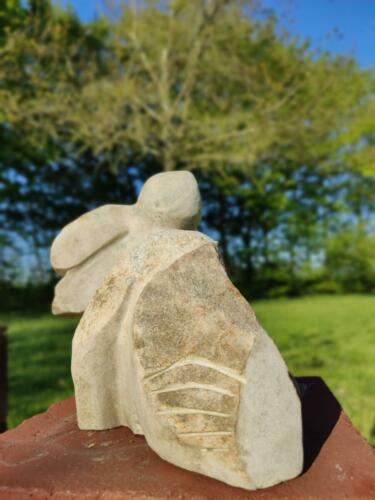 Chrysalide-2014-Pierre de Grès de Courgeoust-H.26,5 x l.29 x L.21 cms