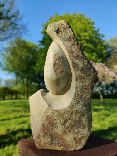 Calix-2015-Pierre de Grès de Courgeoust-H.46 x L.10 x l.28 cms