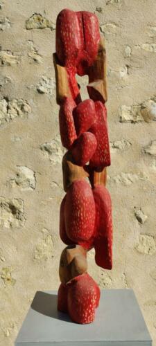 Totem Coq -2009- Merisier - Patine rouge - H.67 x L.12,5 x Prof.8 cms