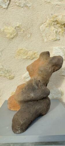 "Les Variations" -2021- Terre cuite - Argile de Courgeoust- H.20 x L.17 x P. 21 cms
