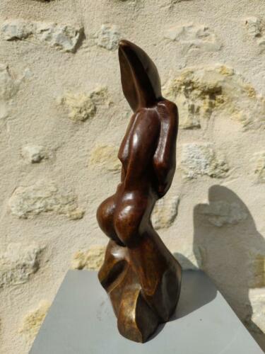Henninck -1993- bronze 1/8- H.31,5 cm- Patine mordorée.